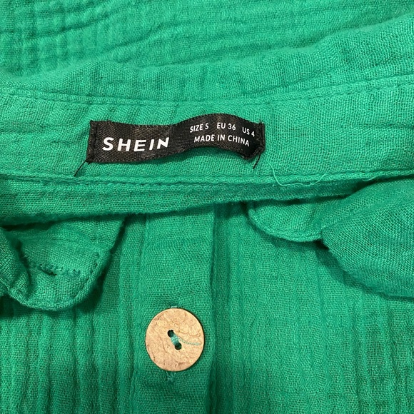 Shein / Drop Shoulder Dual Pocket Short Sleeve Button Up & Short Set / Matching - Picture 3 of 5